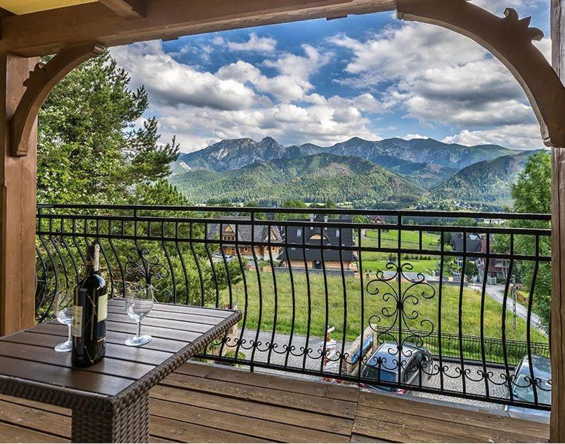 Apartamenty Z Widokiem Na Tatry Cztery Pory Roku Kościelisko Kültér fotó